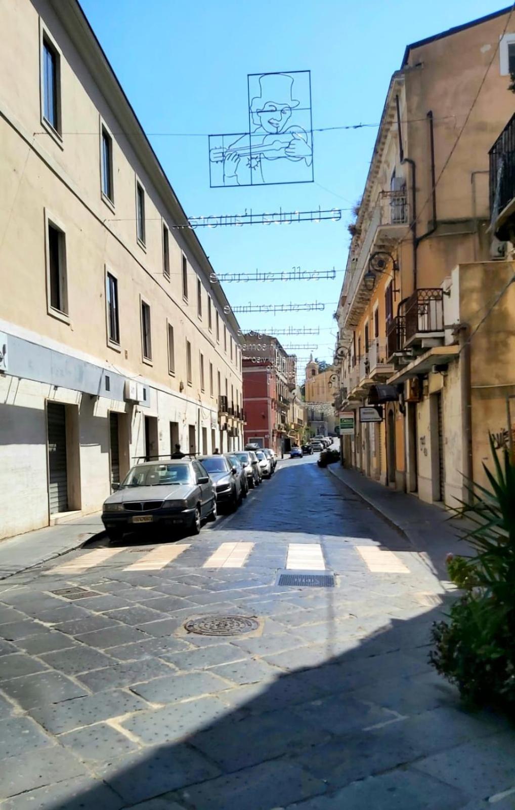 B&B I Viaggi Di Edo Crotone Exterior foto